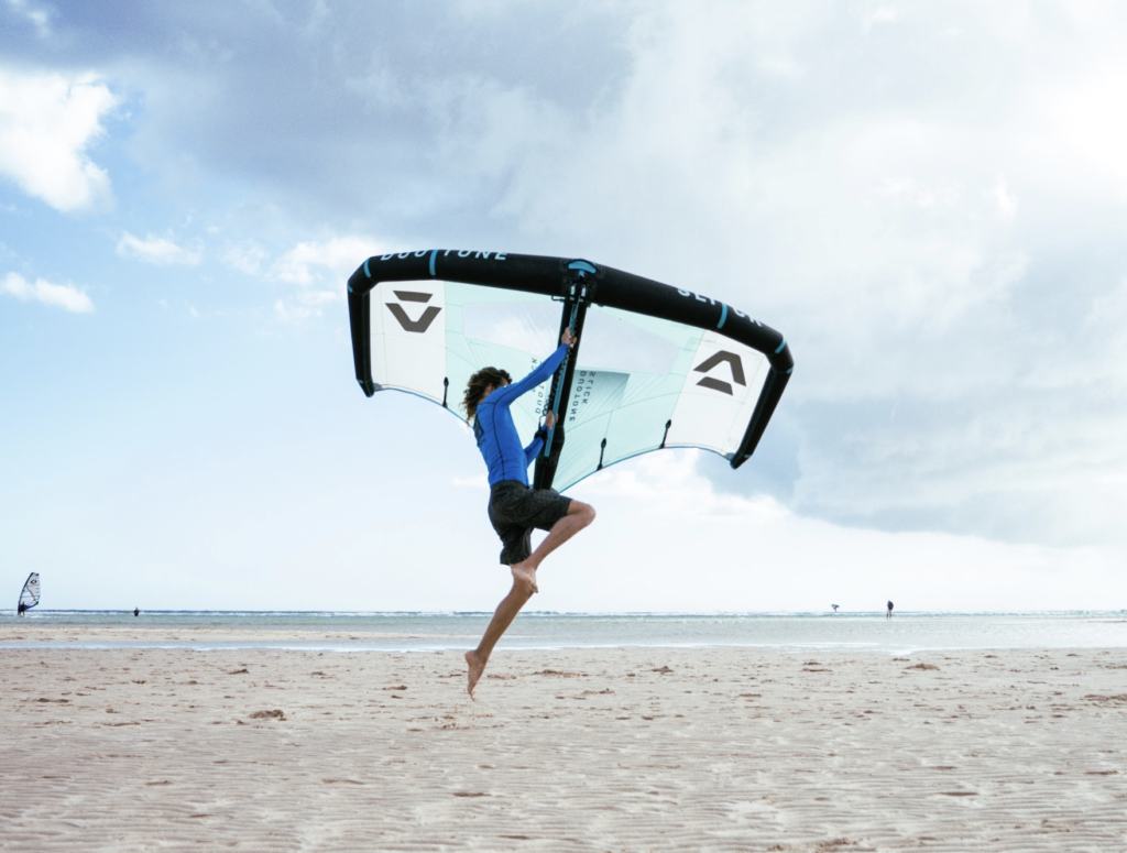 image de voile sur la plage